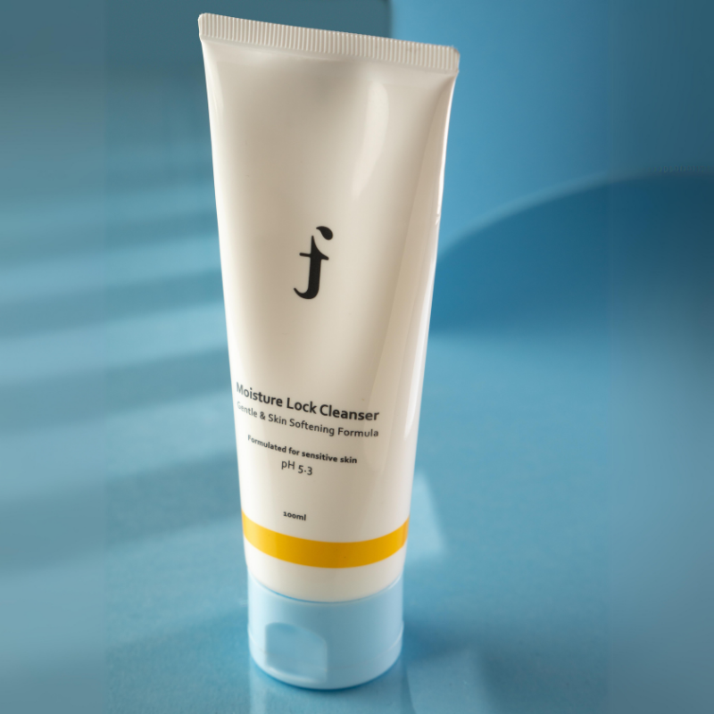 The Fundamental - Moisture Lock Cleanser