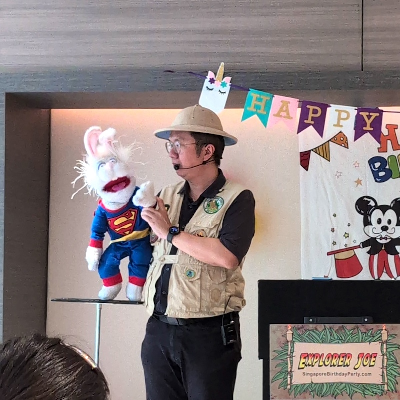 Explorer Joe’s Puppet & Magic Showtime (30 min)
