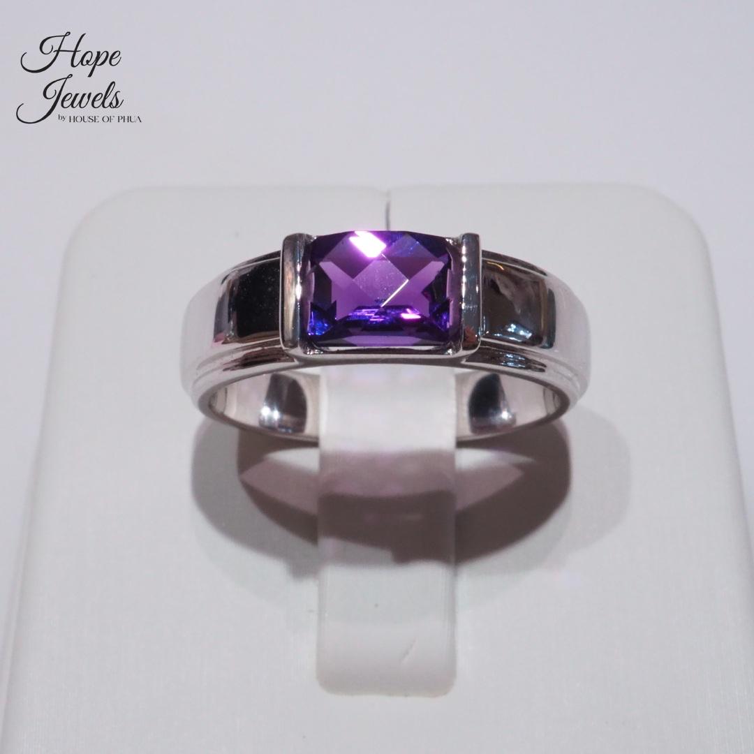Amethyst Ring set in 18k Gold.jpeg