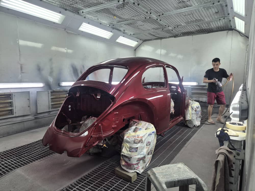 1761707909824534.jpeg Car Spray Painting Service 2.jpeg