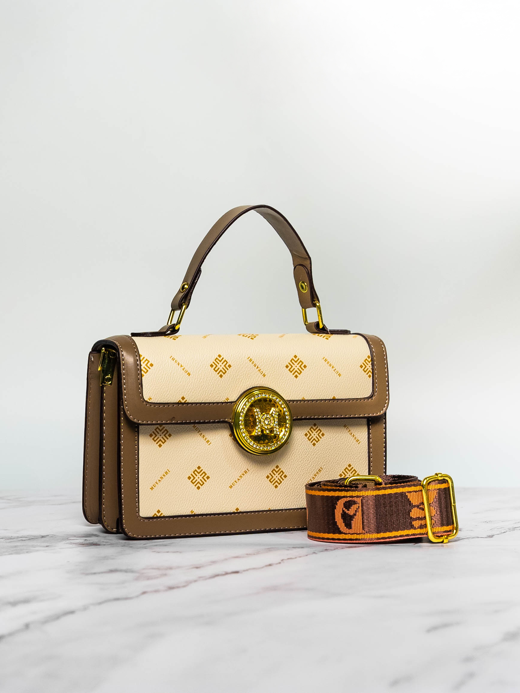 RICH | Lady M