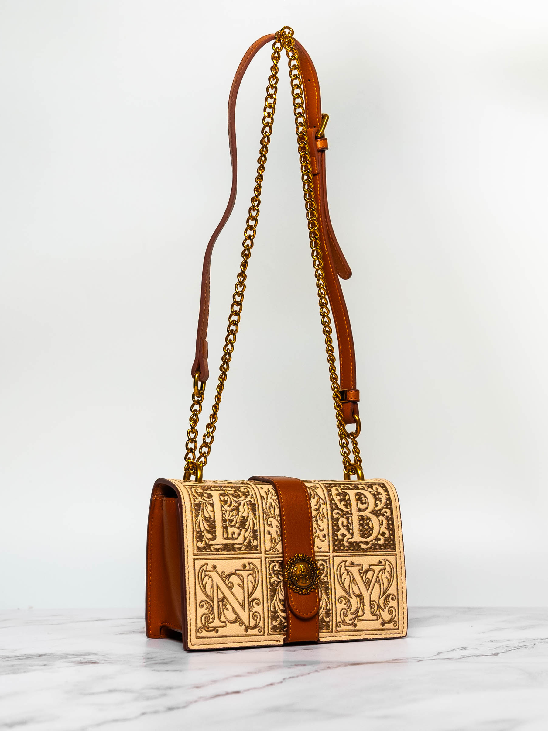 RICH | Amber