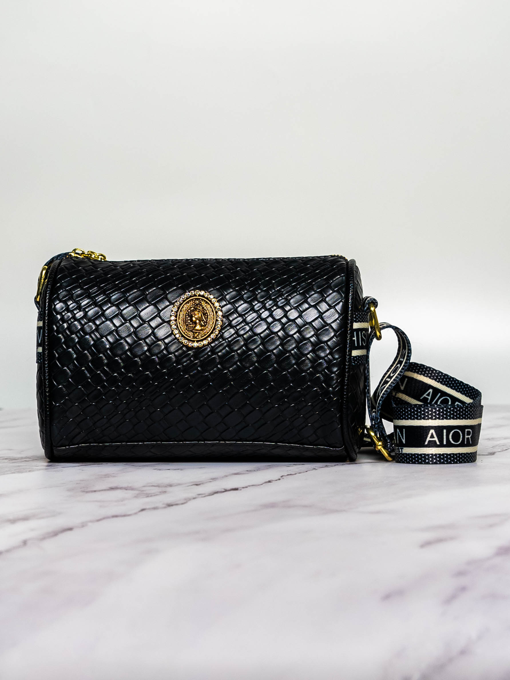 RICH | Isabella